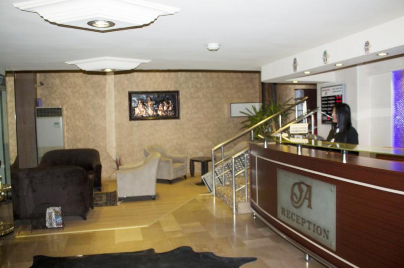 Aktas Hotel Mersin  Esterno foto
