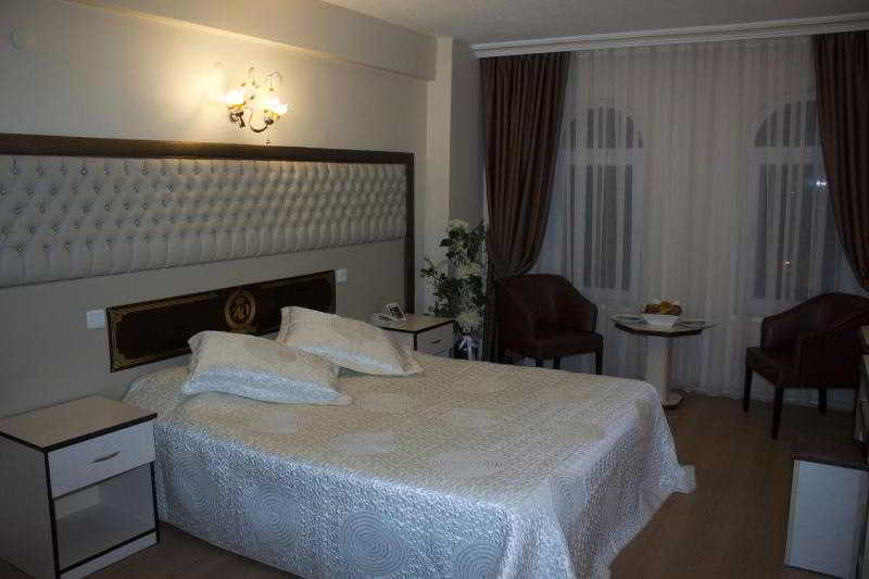 Aktas Hotel Mersin  Esterno foto